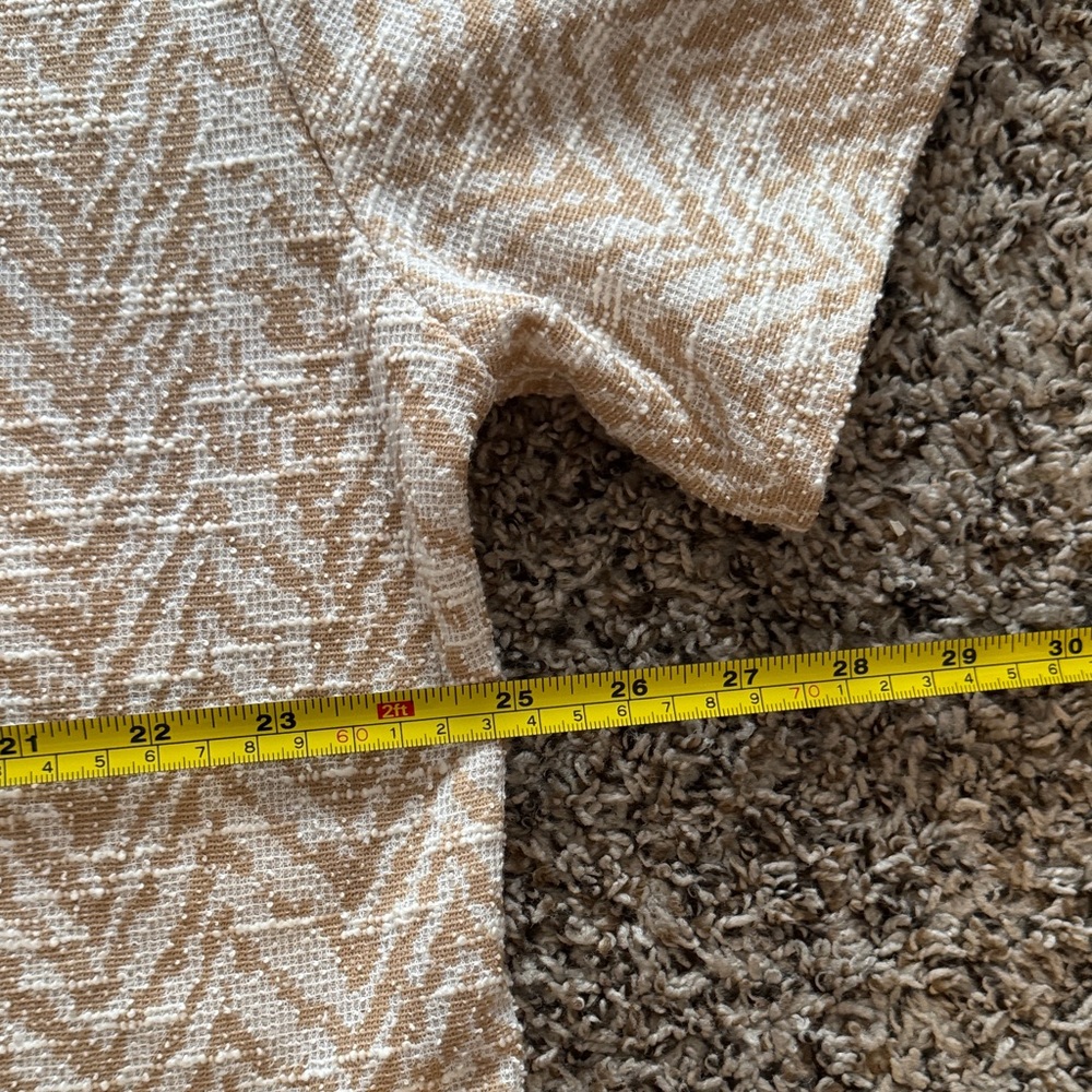 Cream Patterned Tee - Picture 4 of 6